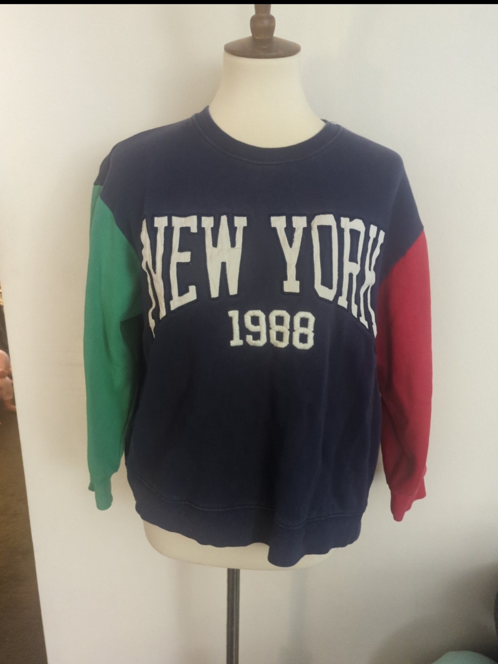 New York 1988 Colorblock Crewneck Sweater - Navy with Green & Red Sleeves